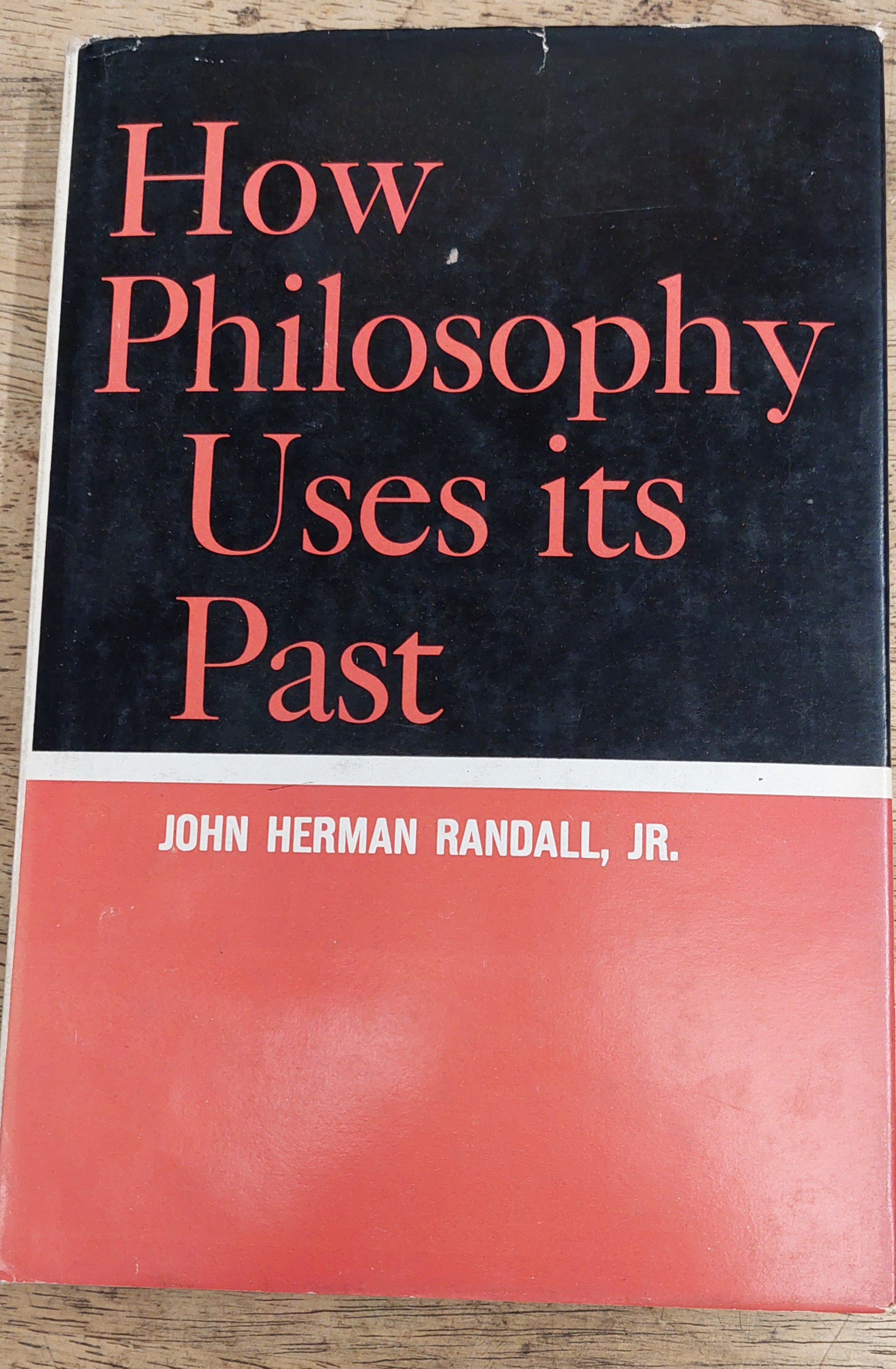 How Philosophy Uses Its Past